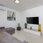 Premium Apartament Vantacici